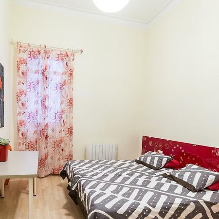 Poprooms Barcelona Bagian luar foto