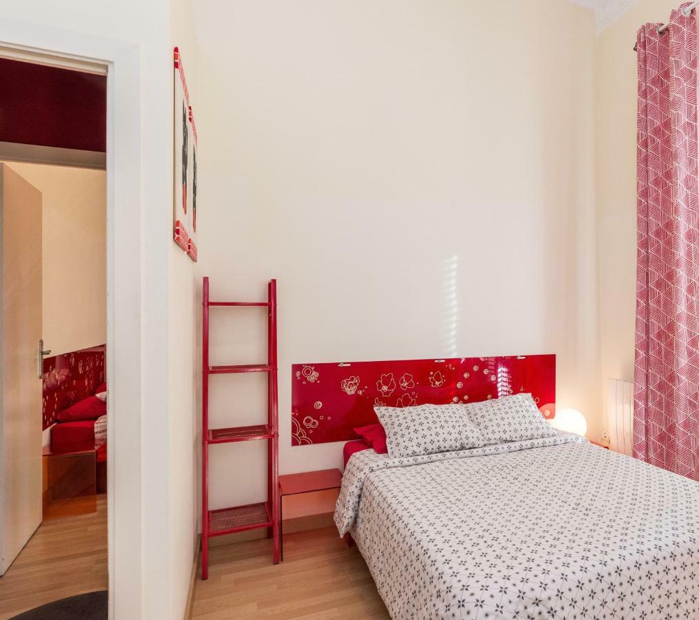 Poprooms Barcelona Bagian luar foto